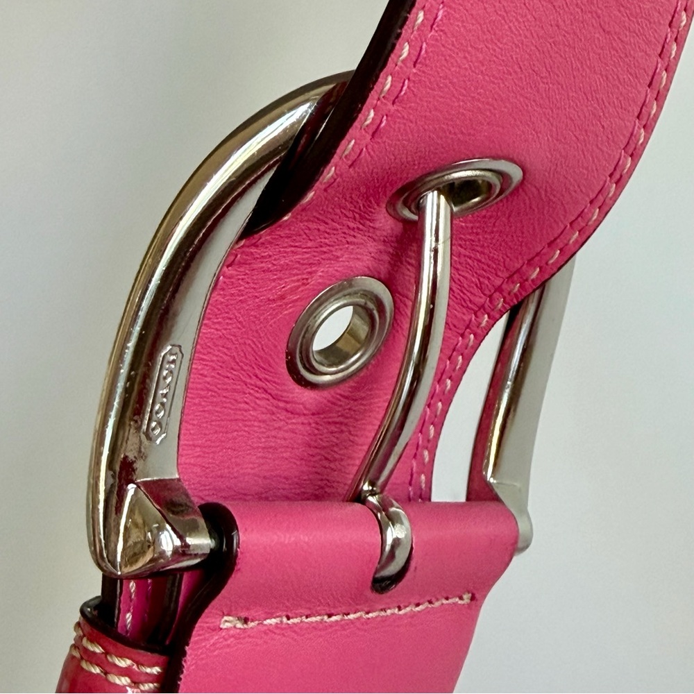 RARE | Coach Soho Signature C Large Hobo Shoulder Bag | Peony Pink - Picture 7 of 16